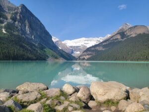 Lake Louise, the start of the Little Beehive Hike