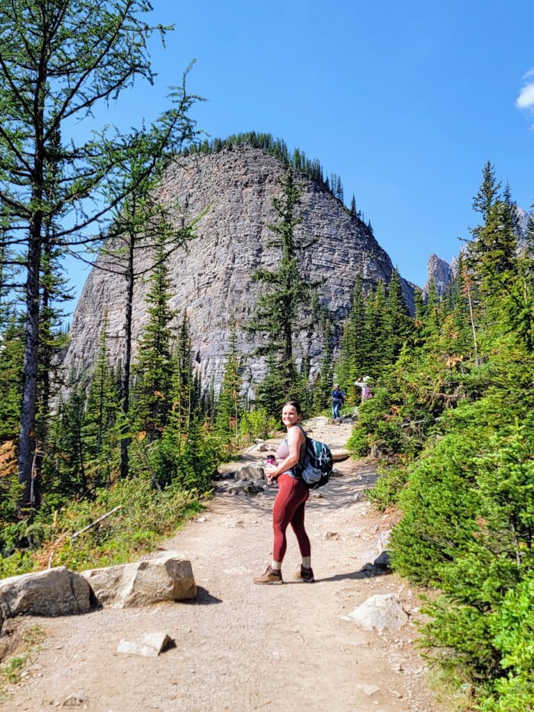 Little Beehive Hike. Big Beehive is in the background.